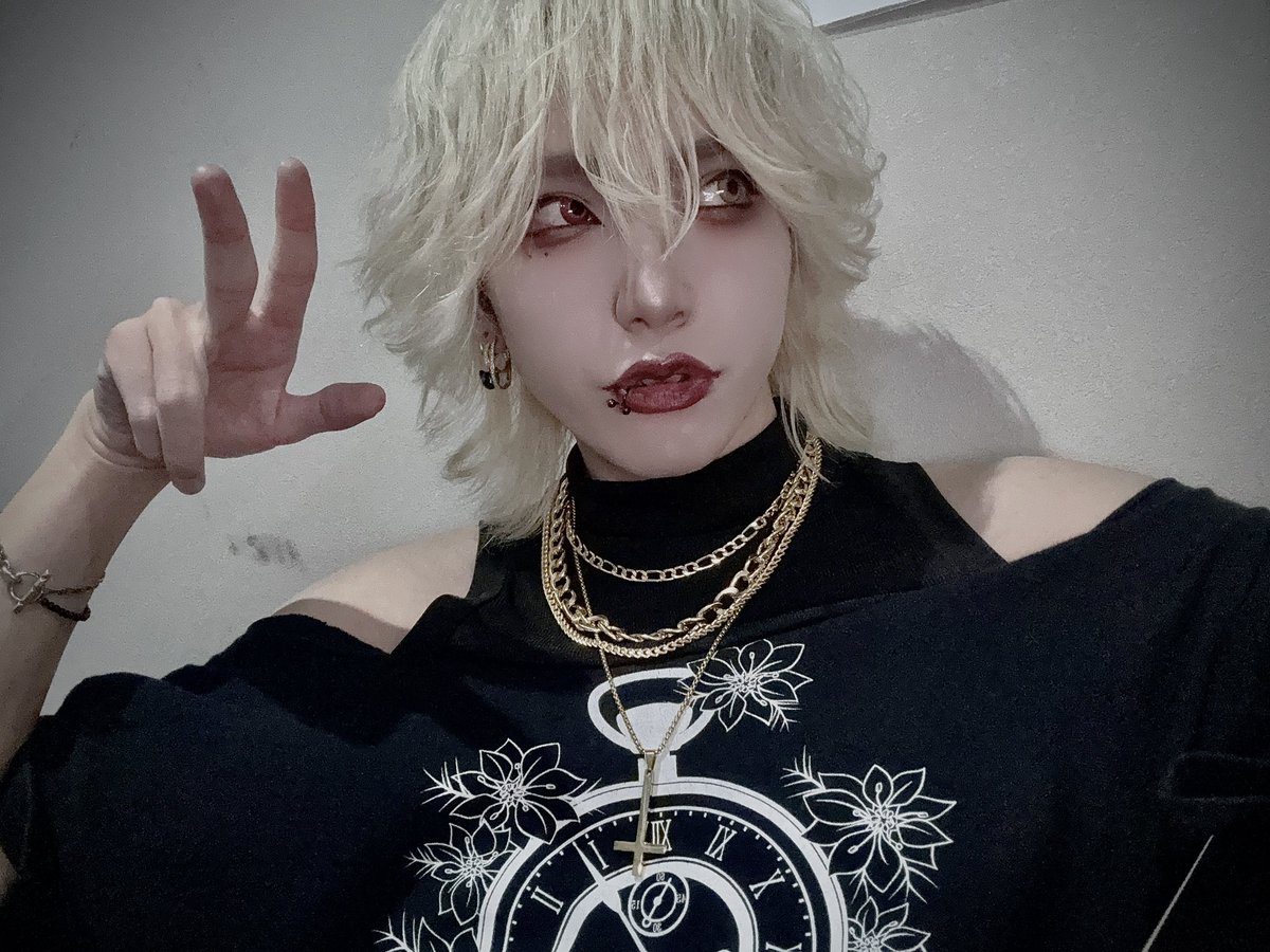 mosaic_junu's tweet photo. 7.6 心斎橋CLAPPER
Kalmian Joker presents
『Kalmian Seeds』
あんがとなぁ
酒月家お邪魔しました
ゆずちゃん一緒におめっと出来たし
ほんまに幸せでした

また絶対会おうなぁ https://t.co/ZqlVWHUHrG