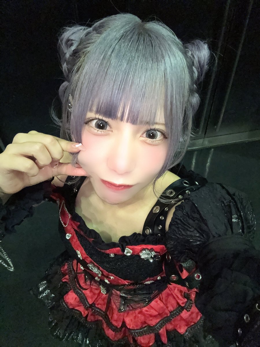 ch_sh19's tweet photo. 歩んだ道の全ては無駄じゃない°・*:.。.
 #ちゃちゃちゃんとして https://t.co/qc3vEVxS4C