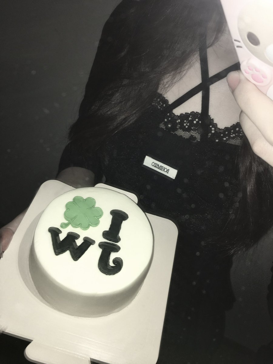 nyaenf's tweet photo. happy jiwoon day♥
앞으로도 계속 사랑할게

#HappyJiwoonDay 
#운이랑_알랑꼴랑_하실래요
#여우가_물어온_행운 #Lucky7_ForJiwoon https://t.co/AQmQq2e0kI