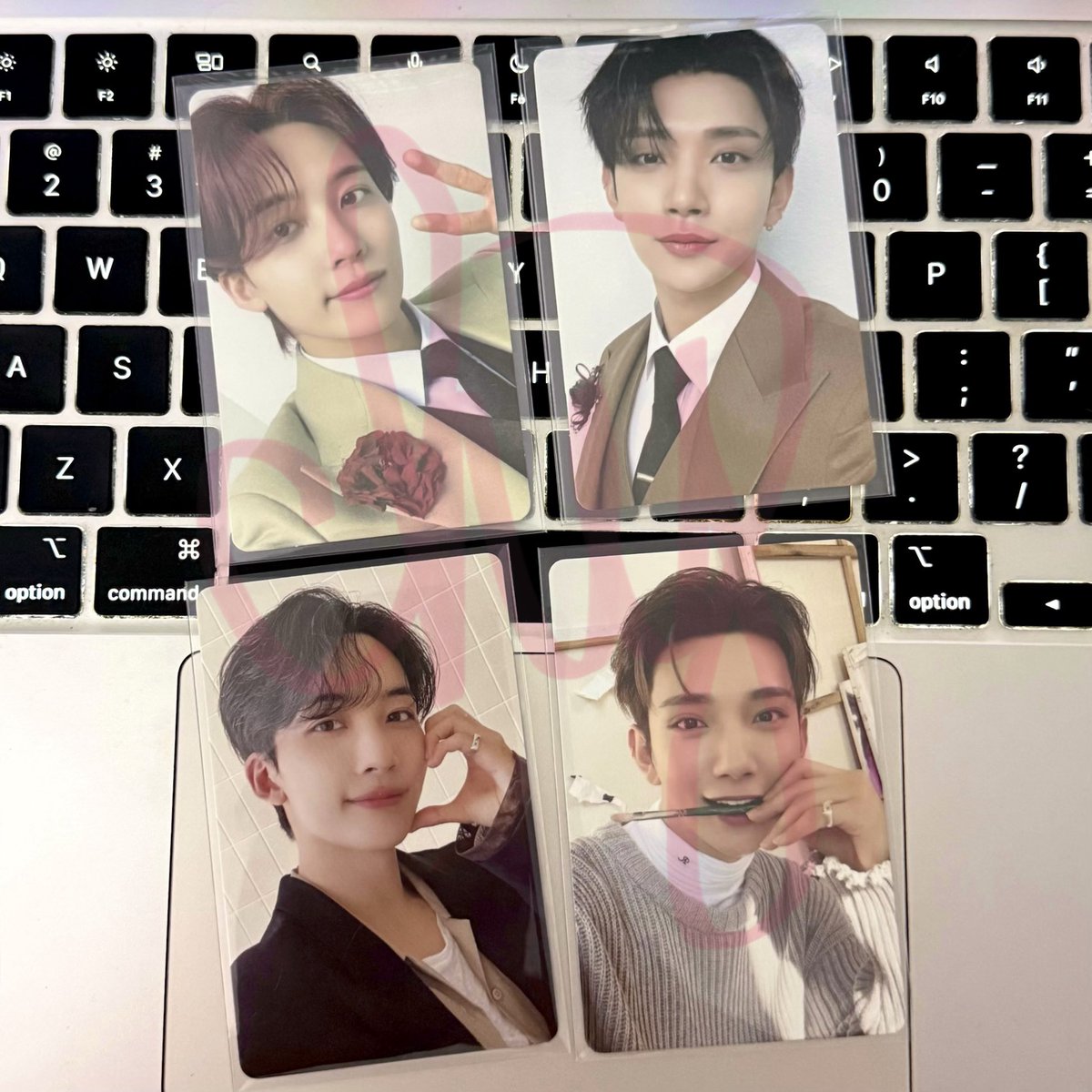 chyrful's tweet photo. ˚ʚ♡ɞ˚ JHHJ Unit GA ˚ʚ♡ɞ˚ #chyrful_gives

დ JiHan In-Complete DVD set
დ JiHan SG24 set

❥𓂃𓏧 mbf, like, &amp; rt
❥𓂃𓏧 comment 'done' &amp; tag moots ꉂ☻ᵎᵎᵎ
❥𓂃𓏧 2 winners will win 1 set each ╰(★∇★)╯

t. seventeen svt yoon jeonghan hong jisoo joshua hannie giveaway ph https://t.co/V5CEarquwa
