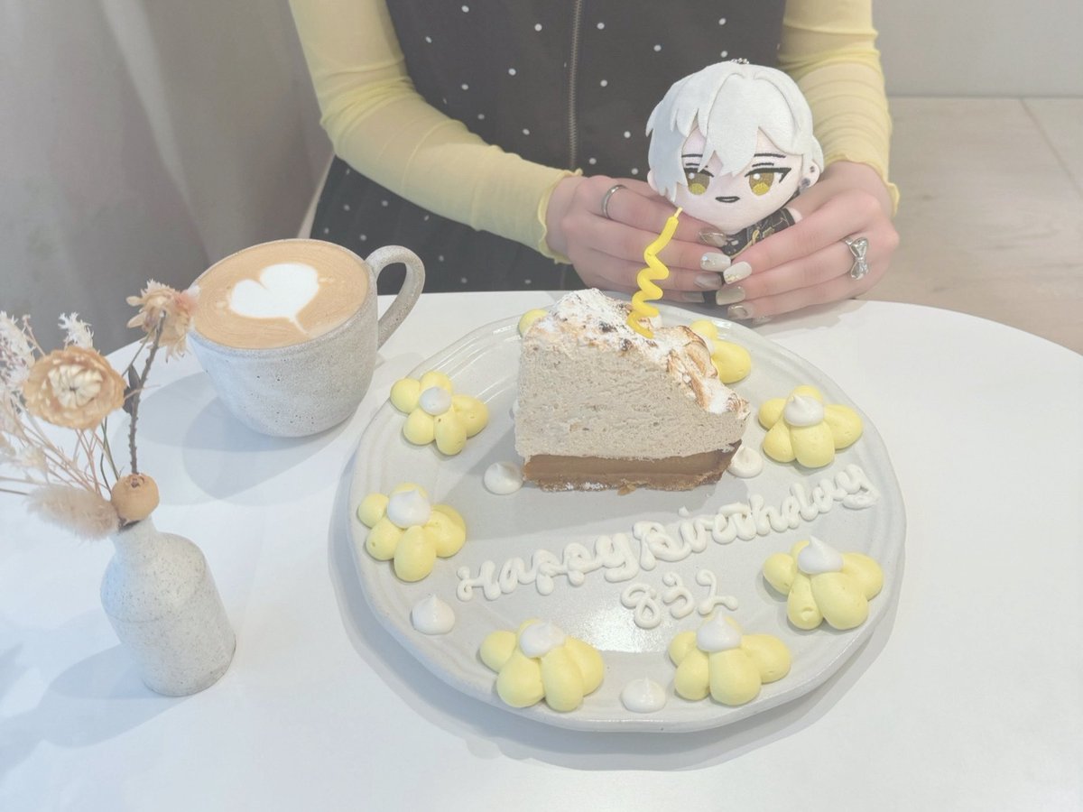 _32_72's tweet photo. ｡ﾟﾟ･｡･ﾟﾟ。｡ﾟﾟ･｡･ﾟﾟ。｡ﾟﾟ･｡･ﾟﾟ。
  𝘏𝘈𝘗𝘗𝘠 𝘉𝘐𝘙𝘛𝘏𝘋𝘈𝘠 みつくん🎂
　ﾟ･｡･ﾟ　　 ﾟ･｡･ﾟ　　　ﾟ･｡･ﾟ

 わたしににぶっ刺さってくる
                貴方の歌声が大好きです

#832の誕生日は祝日にしろ2026
#832エゴサ用

ALT ＿＿✉️💛𓈒𓏸︎︎︎︎ https://t.co/1yW8NzJ5g5