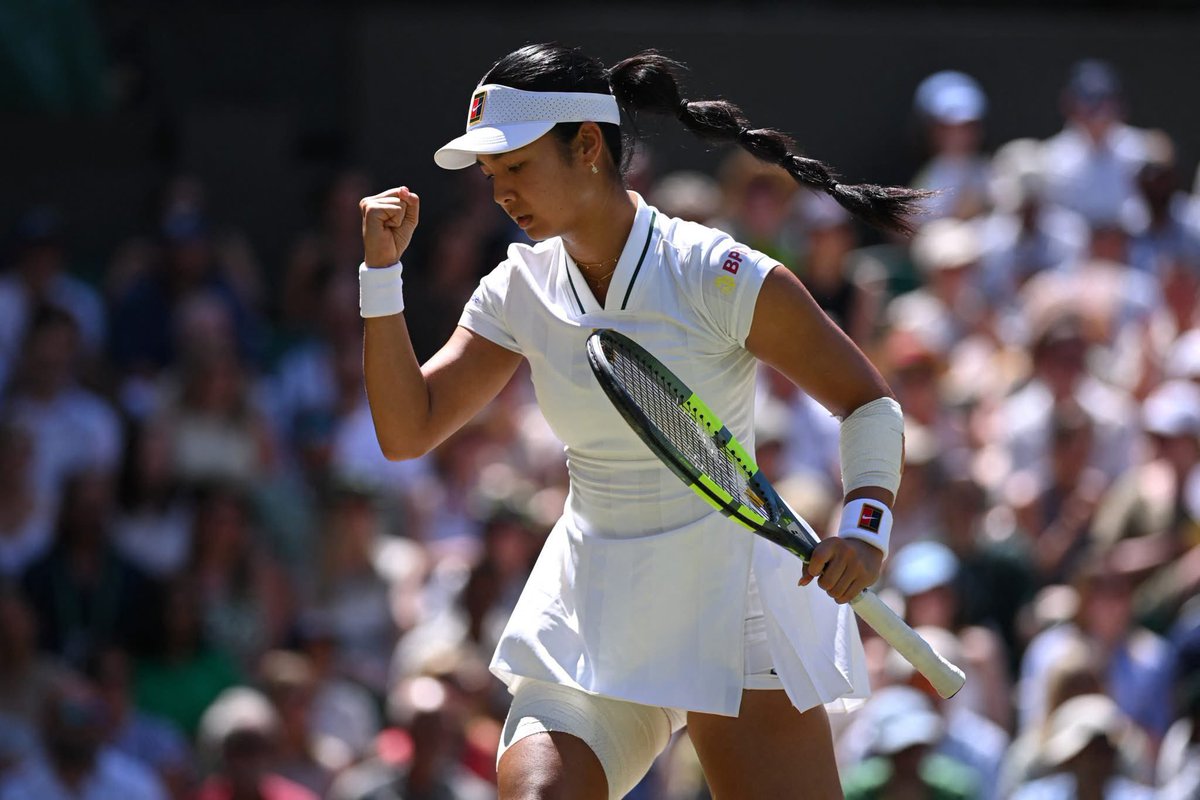 volleytiger's tweet photo. ALEX EALA’S HISTORIC #Wimbledon RUN COMES TO AN END. 

Alex Eala falls to Jasmine Paolini in a thrilling three-set battle to exit Wimbledon.

Heads held high. The future is brighter than ever!

PADAYON, ALEX! 🇵🇭 @AlexEala05 https://t.co/c0LISnNM6D