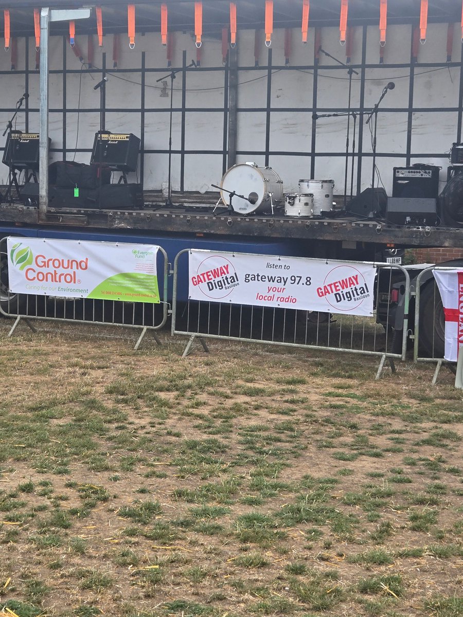 Gateway978's tweet photo. Highlights of the Billericay Summerfest that took place yesterday (5th July) on #drivetime with @MRDannyLawrence next! Tune in on FM, on DAB or online https://t.co/DR3rLgueyl https://t.co/TUe8tpg34K