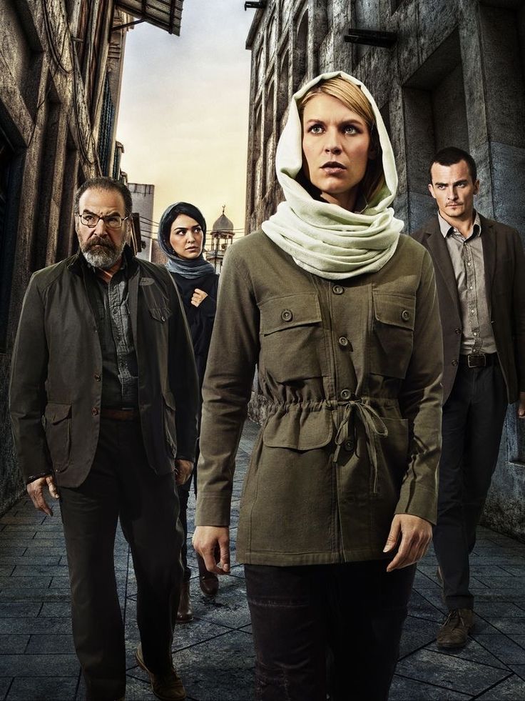 jackofficial_01's tweet photo. 🎬TOP 10  BEST POLITICAL ESPIONAGE SERIES. 
It's worth watching.🍿🔥

 1- Homeland (2011–2020)

A thread:🧵👇 https://t.co/eRaK6QQ80d