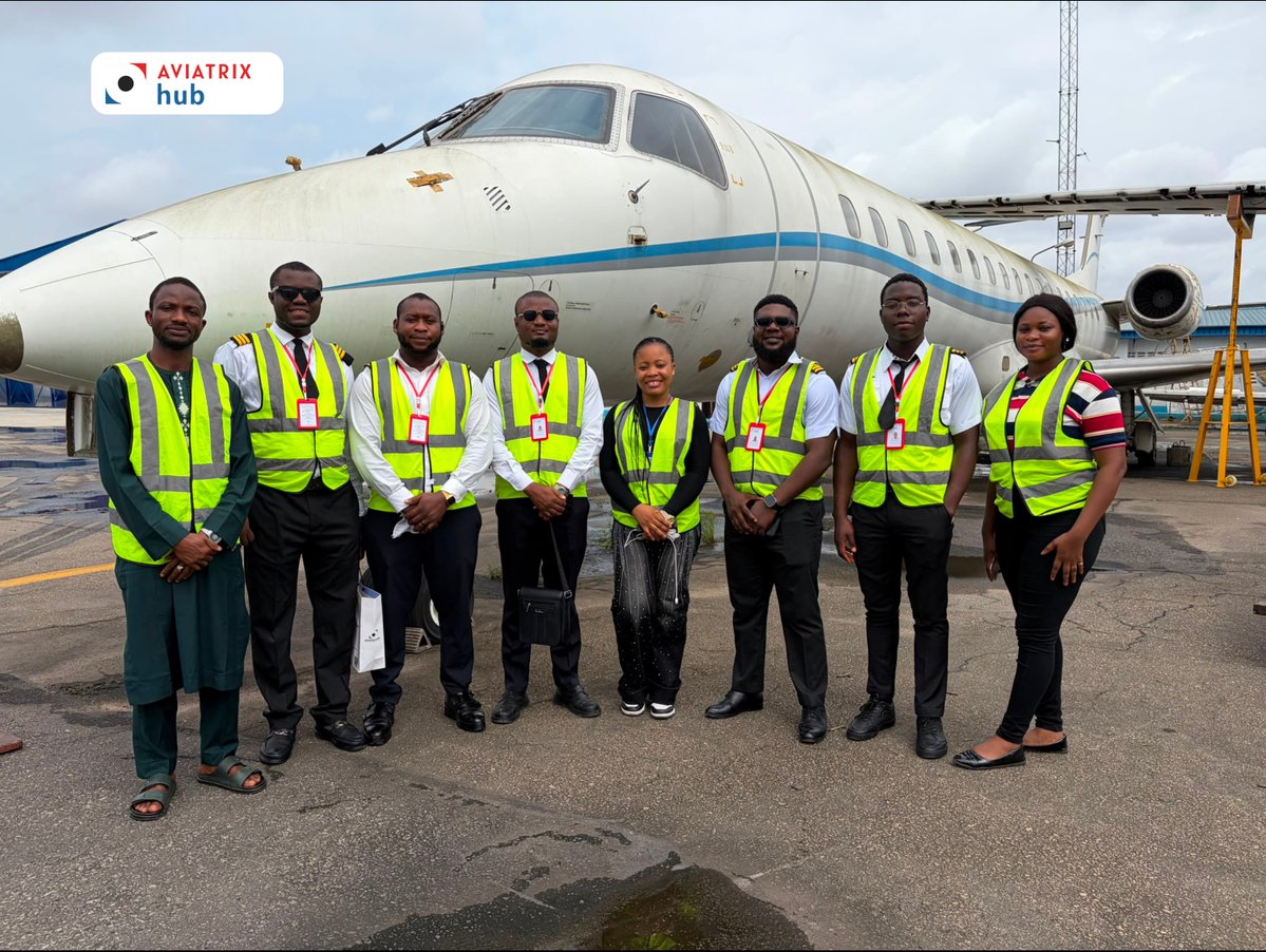 aviatrix_hub's tweet photo. Behind every safe flight is a highly trained dispatcher.✈️ Our advanced students taking their skills to the hangar for practical drills. Turning classroom knowledge into real-world aviation expertise.
#FlightDispatch #AviationTraining #HangarDrills #FlightOperations #Aviation https://t.co/PZzYsT8Erc