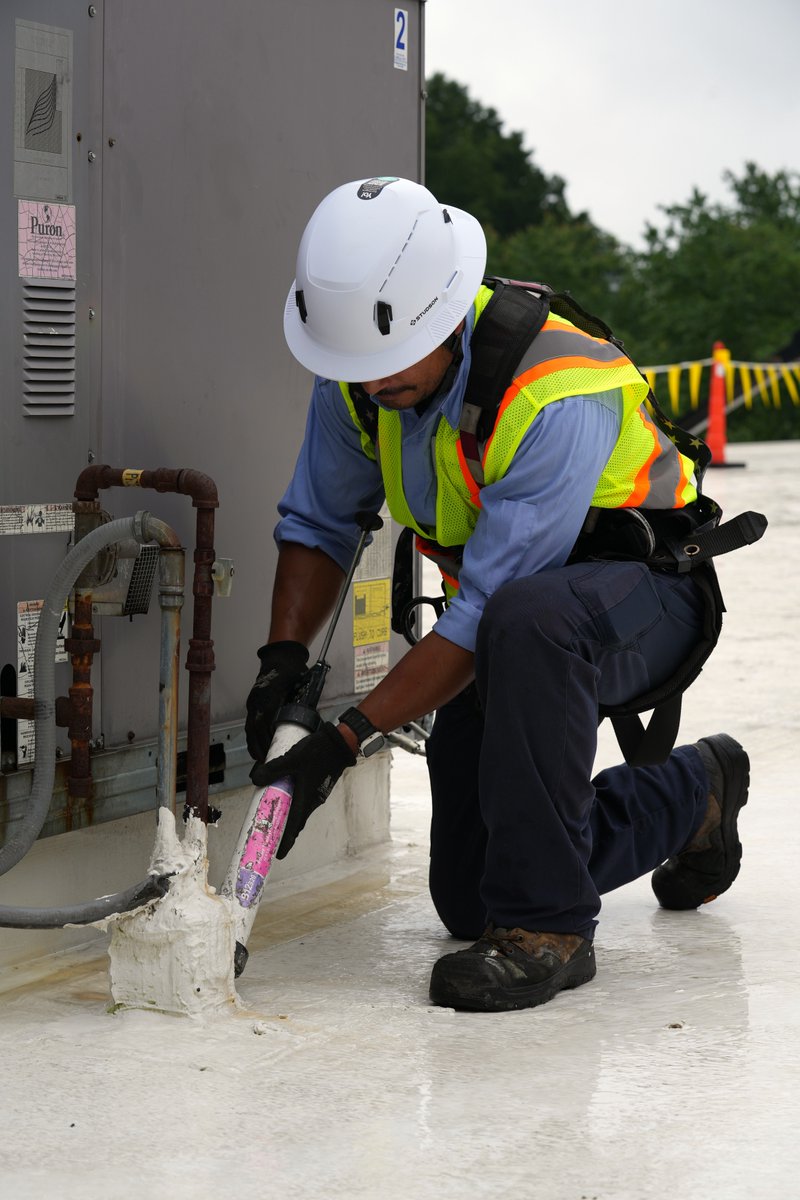 CentiMarkLtd's tweet photo. Mid-year check in: How is your roof performing? 👷🏢

Now is the perfect time to identify any potential issues on your commercial roof system, help prevent leaks and keep your building performing at its best!

Contact us today to schedule a commercial roof inspection! https://t.co/836d9zExUX