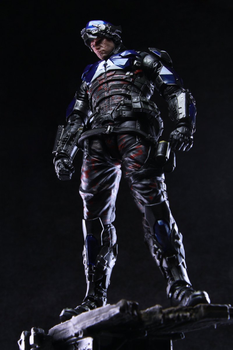 JOmino93's tweet photo. Arkham Knight pt.1
#Batman https://t.co/zIWt8HxoW6
