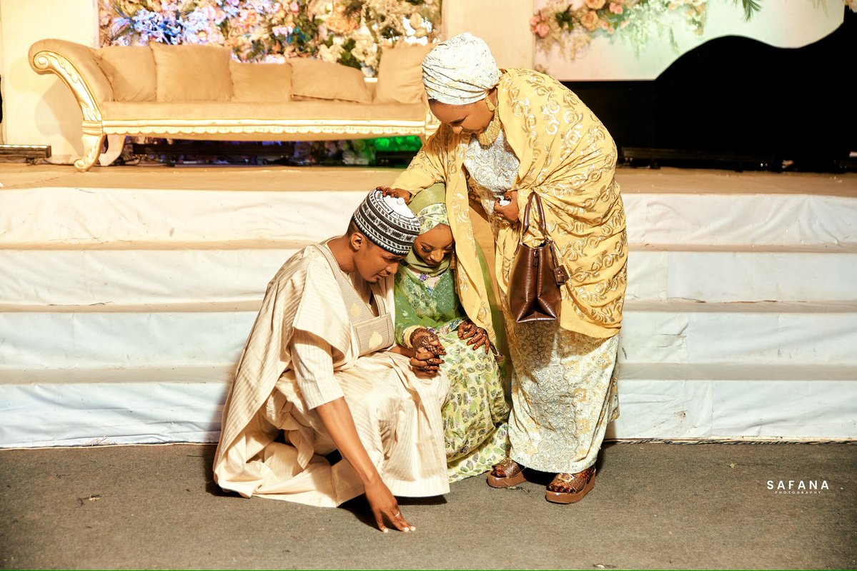 Dr_Muhammaduu's tweet photo. Alhamdulillah for everything.🤍

Of all the countless blessings Allah has bestowed upon us in this life, the greatest of them all is captured in the first two frames.
#MothersEve
#theAM2026💚 🎉 https://t.co/3chkXPGTV5