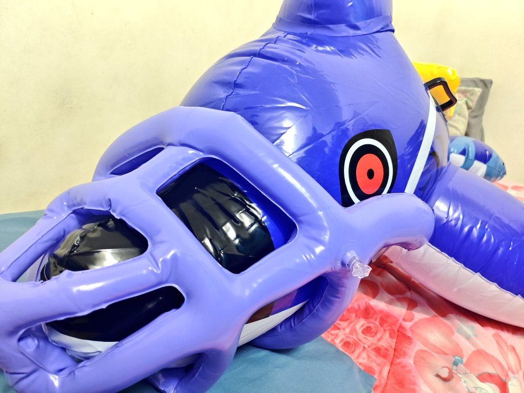 ArcleusAF's tweet photo. Next inflatable is 'Reefslider' from Splatoon ๐คฉ๐คฉ.. The built in saddle on the inflatable is a plus!.. ๐ฌ๐ฌ #Nintendo #Reefslider #inflatable #ใคใณใใฌใผใฟใใซ https://t.co/xhrG5BW9UX