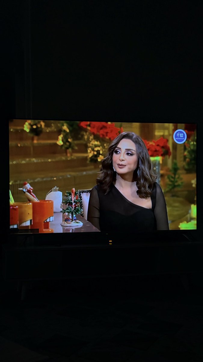 __YAngham's tweet photo. تفهموني لو قلت لكم ..
كل ما ضاقت فيني الدنيا اتابع مقابلات انغام وتصير الدنيا بخير للعلم شايفه كل مقابلاتها ❤️❤️ https://t.co/W8Qxv465wv