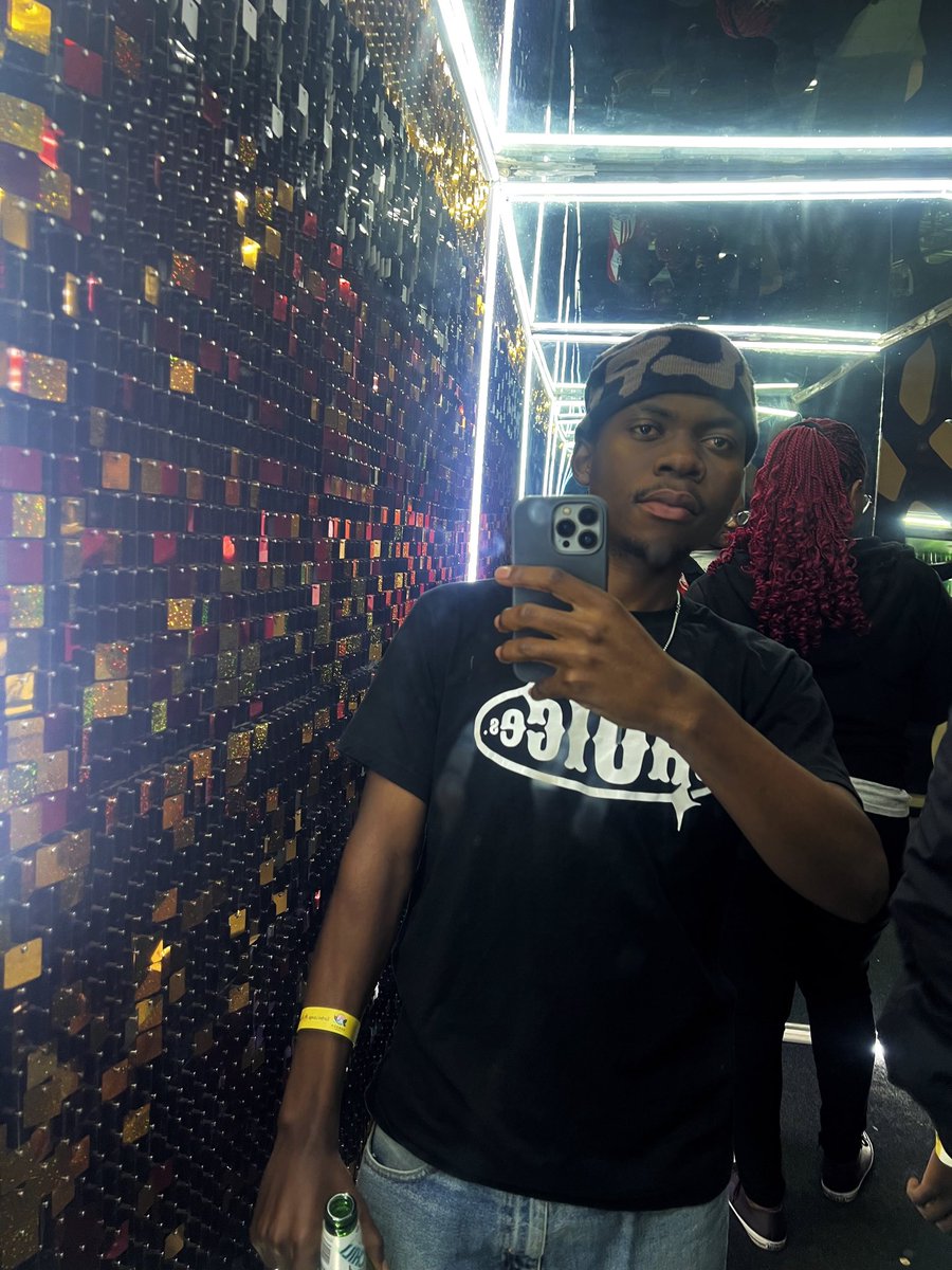 Titusraps's tweet photo. ✨
Choices Merch Tshirts
Get yours at only K20,000. https://t.co/UK7C95JBky