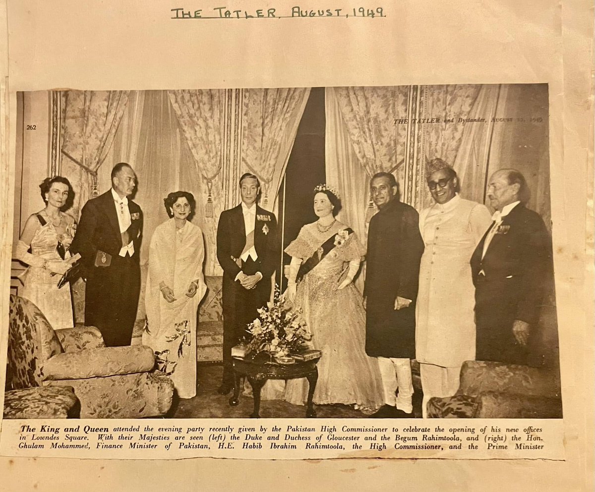 HasnainWizard's tweet photo. Very historic group photo of earliest days of Pakistan, August 1949.

Courtesy: Salman Asif https://t.co/wB07rIQW0X