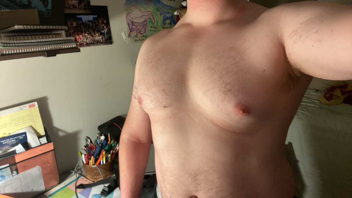 Joshontwt's tweet photo. tits https://t.co/ktNDQOTy30