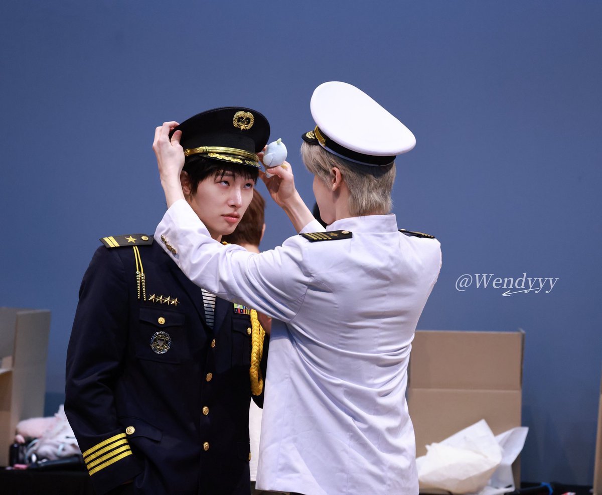 Min9iPrincess's tweet photo. 네겐 너무 소중한 사람 ✨

20260706 fromm fansign

#Ateez  #Mingi  #에이티즈  #송민기 #Yunho 
#정윤호 https://t.co/iSWpJPLXEw