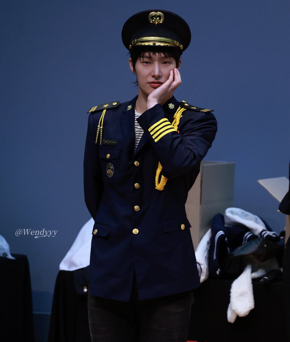 Min9iPrincess's tweet photo. 네겐 너무 소중한 사람 ✨

20260706 fromm fansign

#Ateez  #Mingi  #에이티즈  #송민기 #Yunho 
#정윤호 https://t.co/iSWpJPLXEw
