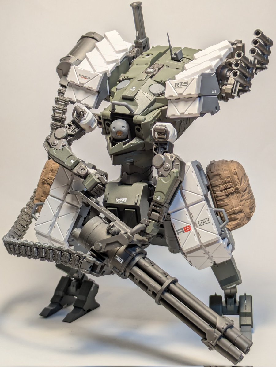 gnm360's tweet photo. #ヘキサギア
#フレームアームズ
#MSG
【Matar(マタル)】
　ヘロドックスの一集団「RTS」の機体。メイン兵装はガトリングガン。サブ兵装のショックレーザーとミサイルは様々な場面で活躍する。
　中でもRB02の愛称で呼ばれたマタルは長い間RTSを支えたが、ある戦争でチームを救うため犠牲となった。 https://t.co/gmKYUi4ACN