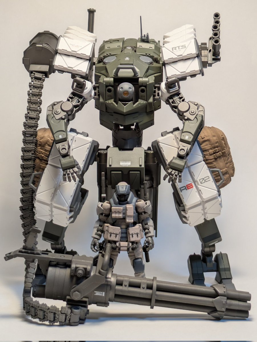 gnm360's tweet photo. #ヘキサギア
#フレームアームズ
#MSG
【Matar(マタル)】
　ヘロドックスの一集団「RTS」の機体。メイン兵装はガトリングガン。サブ兵装のショックレーザーとミサイルは様々な場面で活躍する。
　中でもRB02の愛称で呼ばれたマタルは長い間RTSを支えたが、ある戦争でチームを救うため犠牲となった。 https://t.co/gmKYUi4ACN