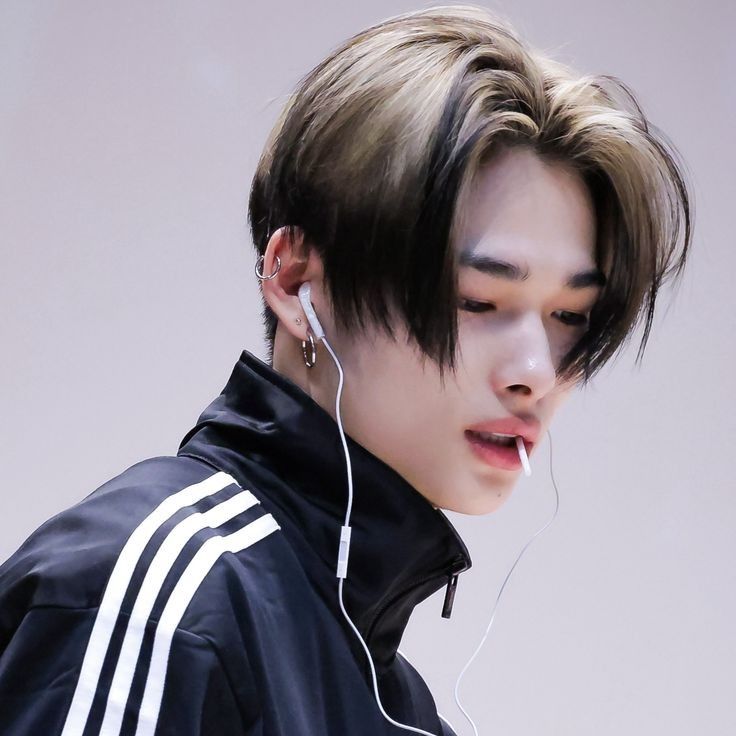 bringheeseun's tweet photo. NOVAS TAGS ‼️‼️‼️

Hoje é dia de apreciar nosso prodígio da dança, Nishimura Riki.

Me digam com as novas tags, qual desses cabelos do Ni-ki é seu favorito?

#DanceProdigyRiki
#BELIFT_Treat_Riki_Fairly https://t.co/mJveg9JTMU