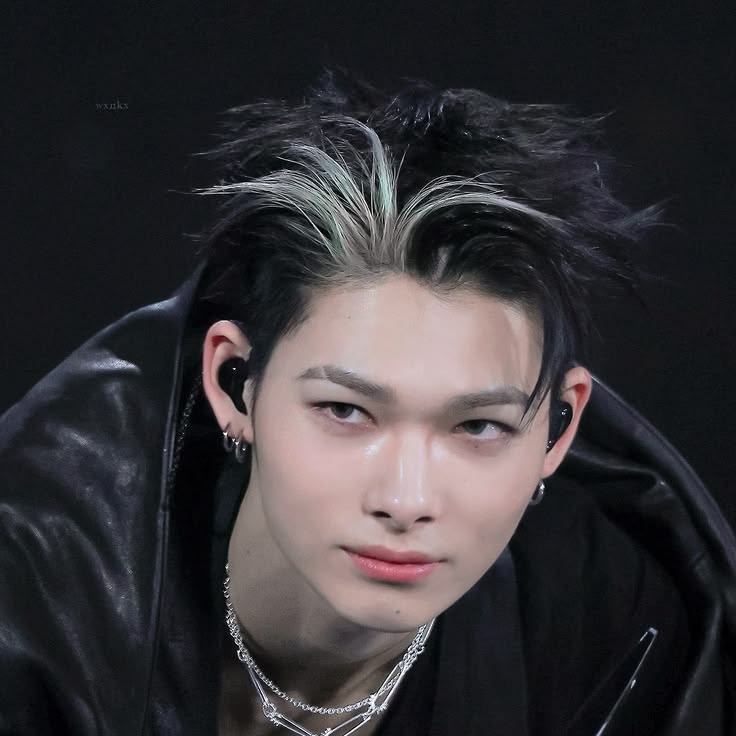 bringheeseun's tweet photo. NOVAS TAGS ‼️‼️‼️

Hoje é dia de apreciar nosso prodígio da dança, Nishimura Riki.

Me digam com as novas tags, qual desses cabelos do Ni-ki é seu favorito?

#DanceProdigyRiki
#BELIFT_Treat_Riki_Fairly https://t.co/mJveg9JTMU
