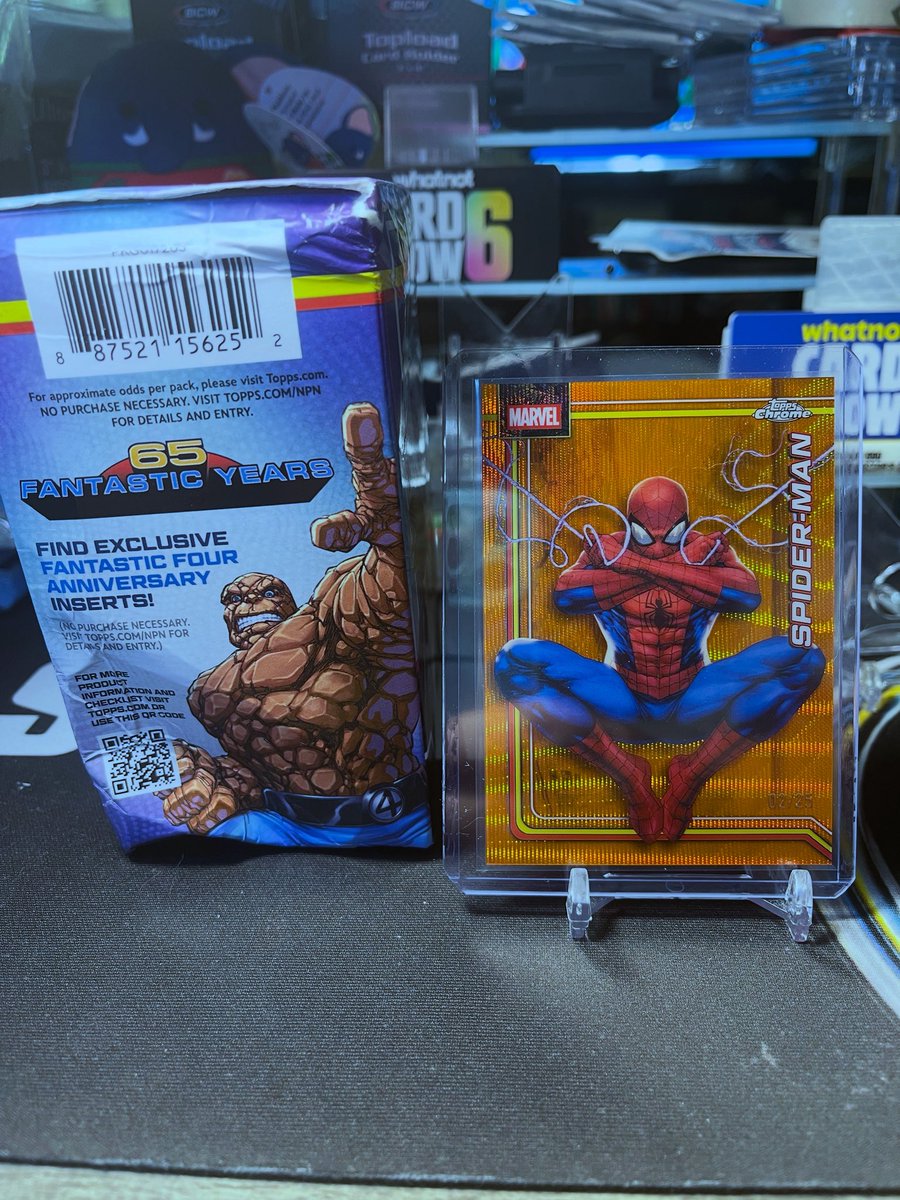 codyscards864's tweet photo. Monster dented blaster box pull 2026 Topps Chrome Marvel Spider-Man /25 @CardPurchaser https://t.co/3e3VaP8tb3