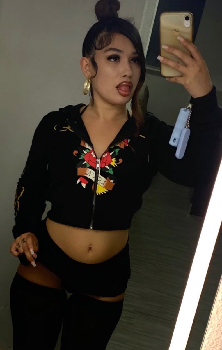 trophyfaceee's tweet photo. https://t.co/BY7WZpbNtF