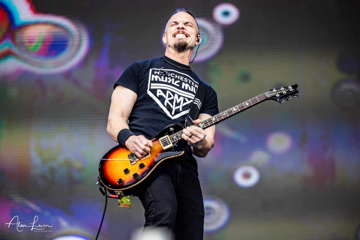 Alter Bridge tweet media