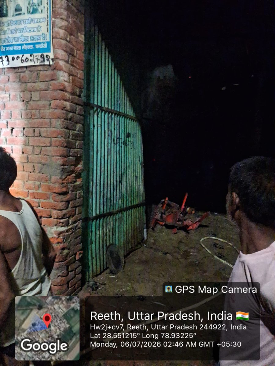 sambhalfire's tweet photo. आज दिनांक 06.07.2026 को समय 01:54 बजे fs चंदौसी  जनपद संभल को थाना कुढ़ फतेहगढ़ क्षेत्रांतर्गत ग्राम रीठ  में टेंट हाउस में आग लगने की सूचना प्राप्त हुई जिस पर 02 अग्निशमन यूनिट  द्वारा कार्य कर आग को पूर्णतः बुझाया गया, उक्त अग्नि कांड में एक पशु की मृत्यु हुई है। https://t.co/hShAGXgmpx
