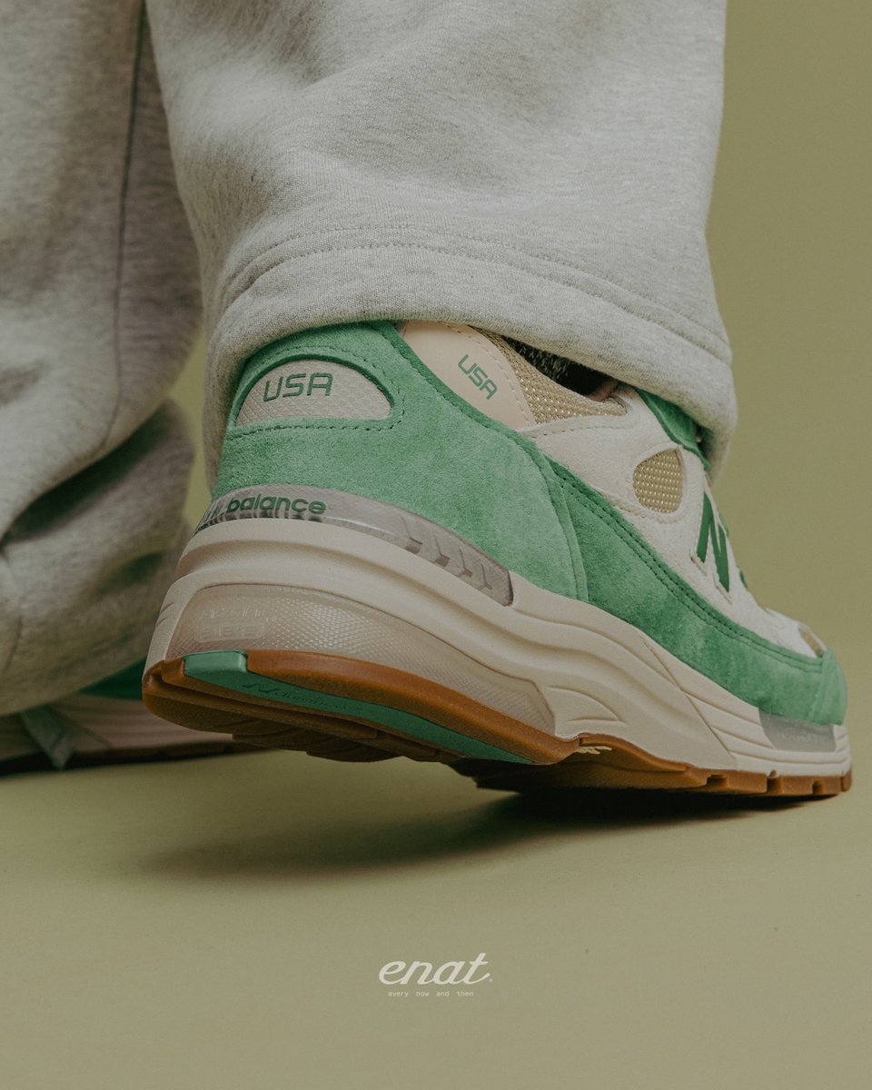 ChefDoomy's tweet photo. Every Now &amp; Then always pays appreciation to Chicago and those who help shape the fashion world there which is cool.

I suspect the 992s may drop as soon as this week.

📸: every_now_and_then (IG) https://t.co/lGVyLnycOj