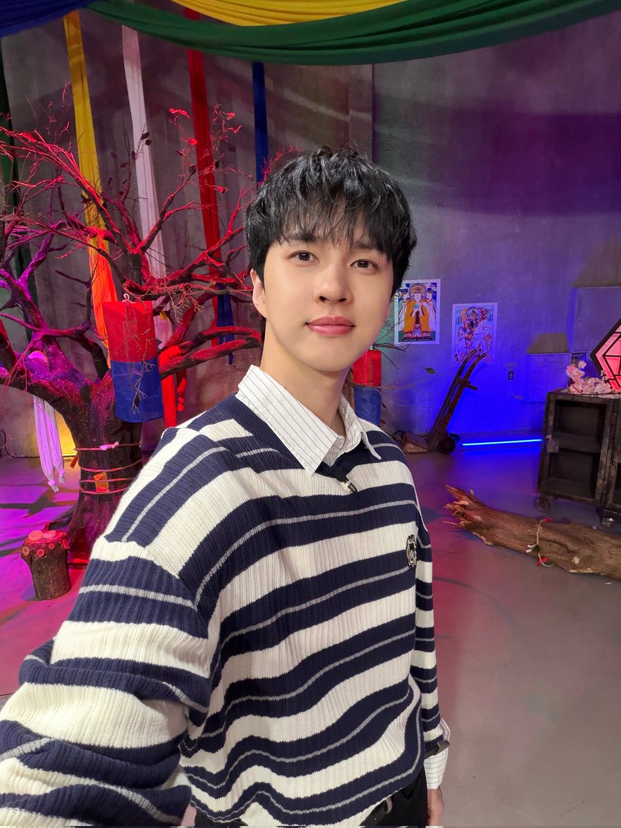 S27M_official's tweet photo. 260706
신빨토크쇼 귀묘한이야기👻

@jaehwany0406 
#켄 #KEN #이재환 #LeeJaeHwan 
#S27M #에스이십칠엠 https://t.co/qfkSSpc423
