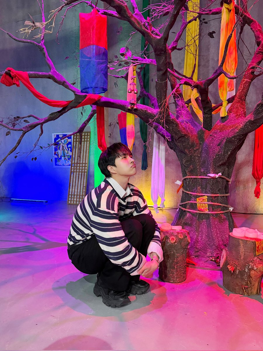 S27M_official's tweet photo. 260706
신빨토크쇼 귀묘한이야기👻

@jaehwany0406 
#켄 #KEN #이재환 #LeeJaeHwan 
#S27M #에스이십칠엠 https://t.co/qfkSSpc423
