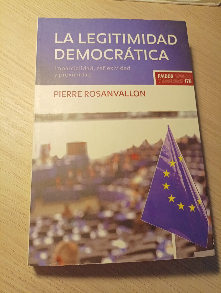 Gabri91MG's tweet photo. Volver de nuevo a esta obra de Pierre Rosanvallon y comprobar cómo sigue ofreciendo horizontes interpretativos válidos y sugestivos sobre el problemático presente de la democracia constitucional y de los principios de legitimidad que la debieran vertebrar.

Un libro esencial 👇 https://t.co/MVu4Ojd4gf