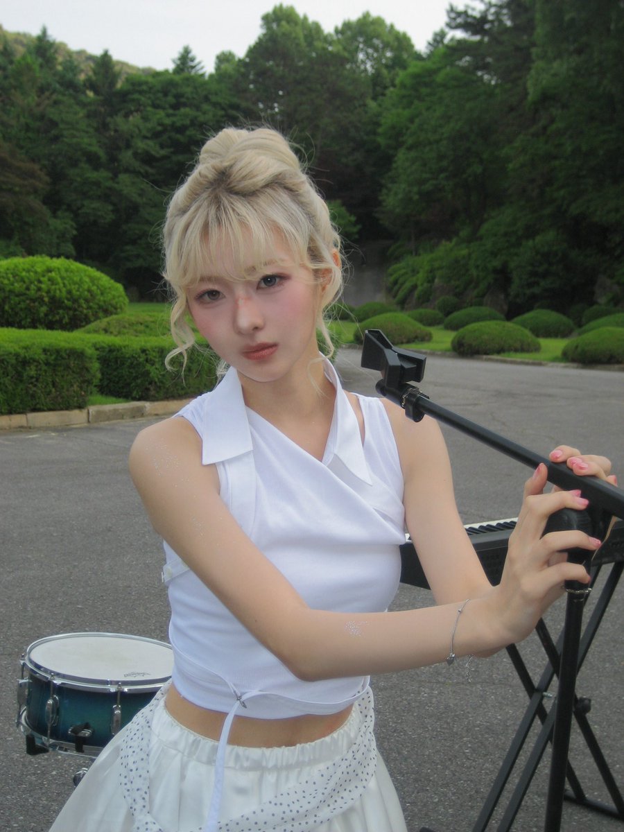 bome_zip's tweet photo. her curly bangs are everything
260706
[from atheart_titan on twitter]
#BOME #봄 #AtHeart #앳하트 https://t.co/VkzxWrqzWD