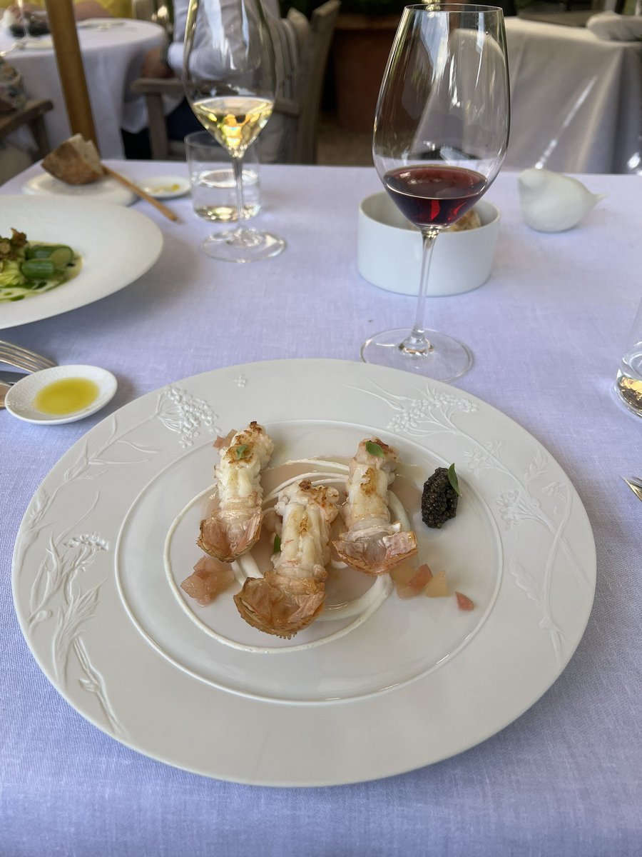 skyejsage's tweet photo. Wine, Michelin stars, and another chapter https://t.co/PI95bhjvYN