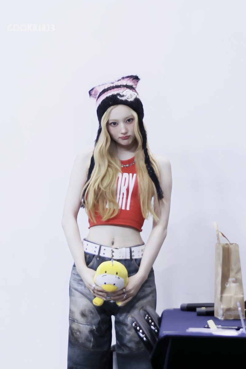 cookki813's tweet photo. 260704

넘예라서이거안올리면쿠끼범죄자됨..

#유이 #NEWY #키비츠 #Keyveatz https://t.co/QYwX3vmODZ