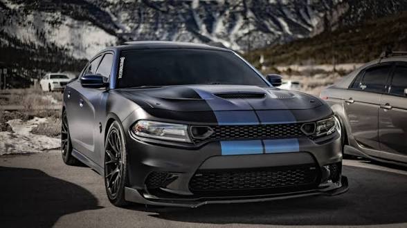 Escobarsuv's tweet photo. @DeeRubies My dream car I want to buy in my life https://t.co/v7DyQ62hR1