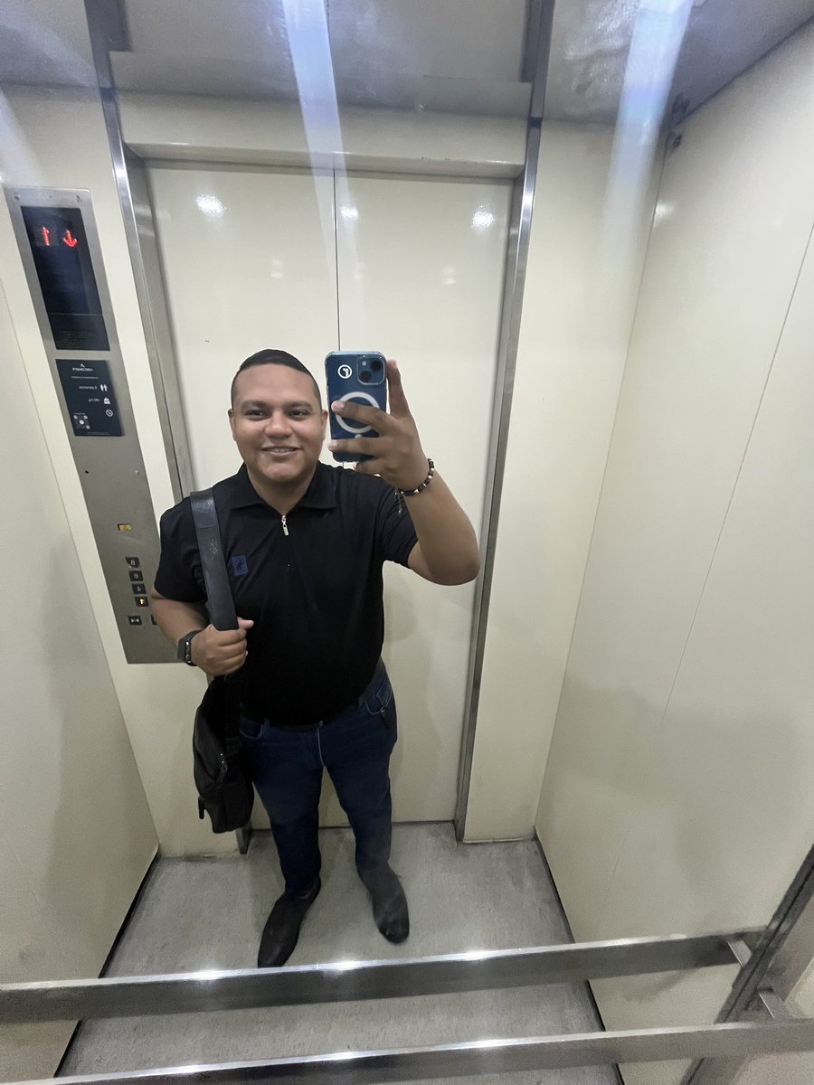 JesuGilT's tweet photo. Seguimos en la labor 🙌🏽 su abogado de confianza ⚖️ https://t.co/Gnc30WumGV