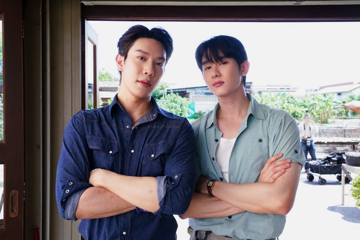 หงเสนคลุกฝุ่น Lovers & Gangsters tweet media