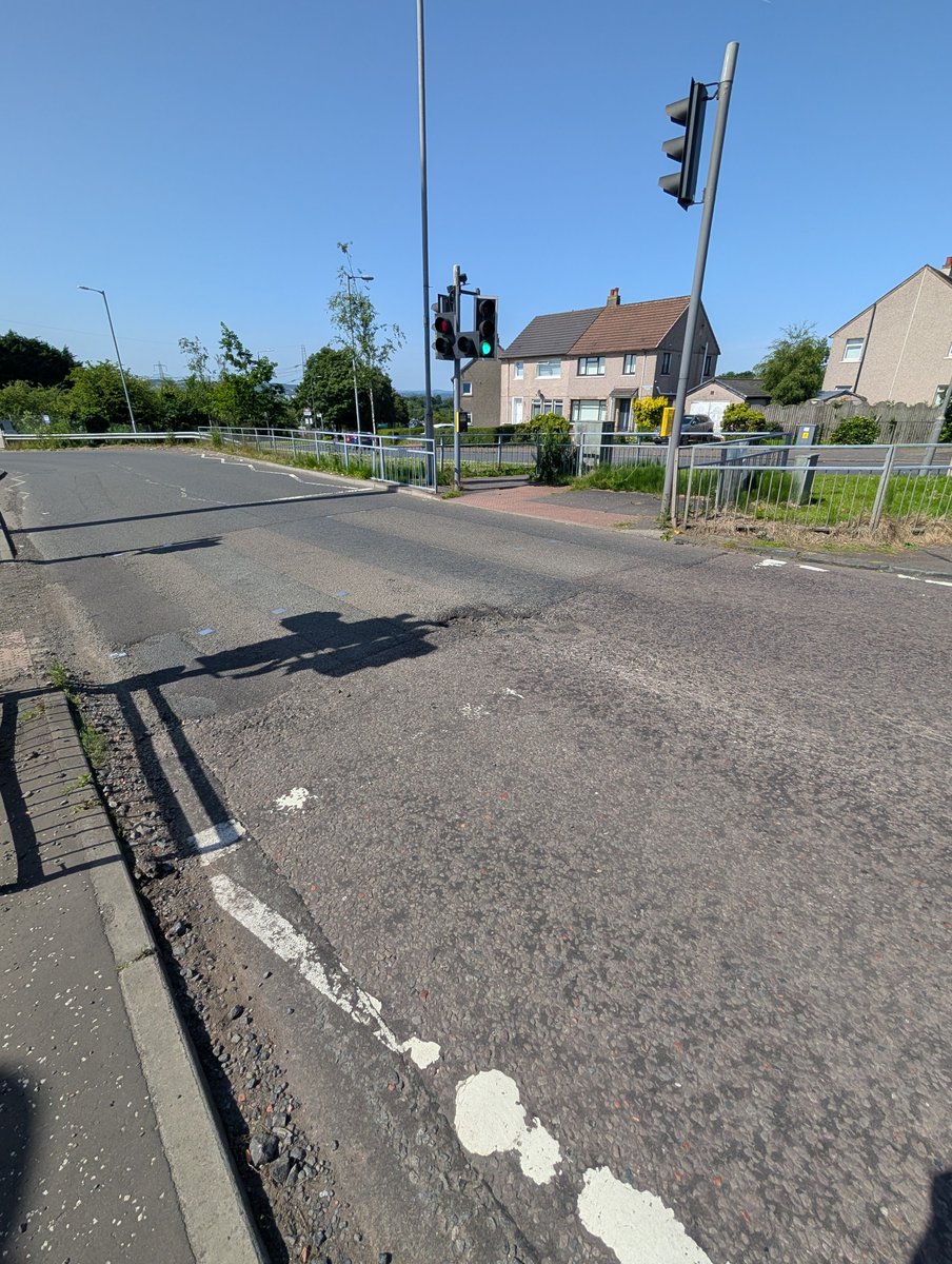 johnandrewdoug's tweet photo. @MyGlasgowCC this crater on Muirhead Road G69 has been reported for nearly two months now. 

These photos are from two weeks ago, it's even worse today. 

Can get it taken care off as it's dangerous for traffic and also people crossing the road!? https://t.co/1Eg1czcbk0