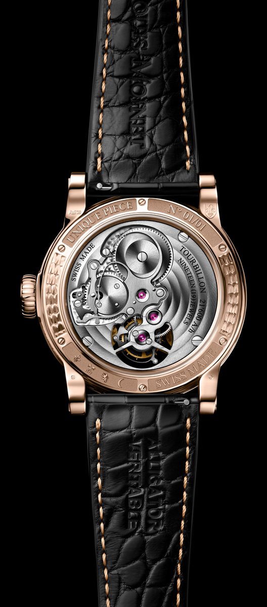 LouisMoinet's tweet photo. Les Ateliers Louis Moinet unveils ONLY USA, designed to mark the 250th anniversary of American Independence.

Every element of this unique tourbillon timepiece has been carefully selected to evoke the founding symbols of the nation.

#louismoinet #America250 https://t.co/ToEtmzBbm6