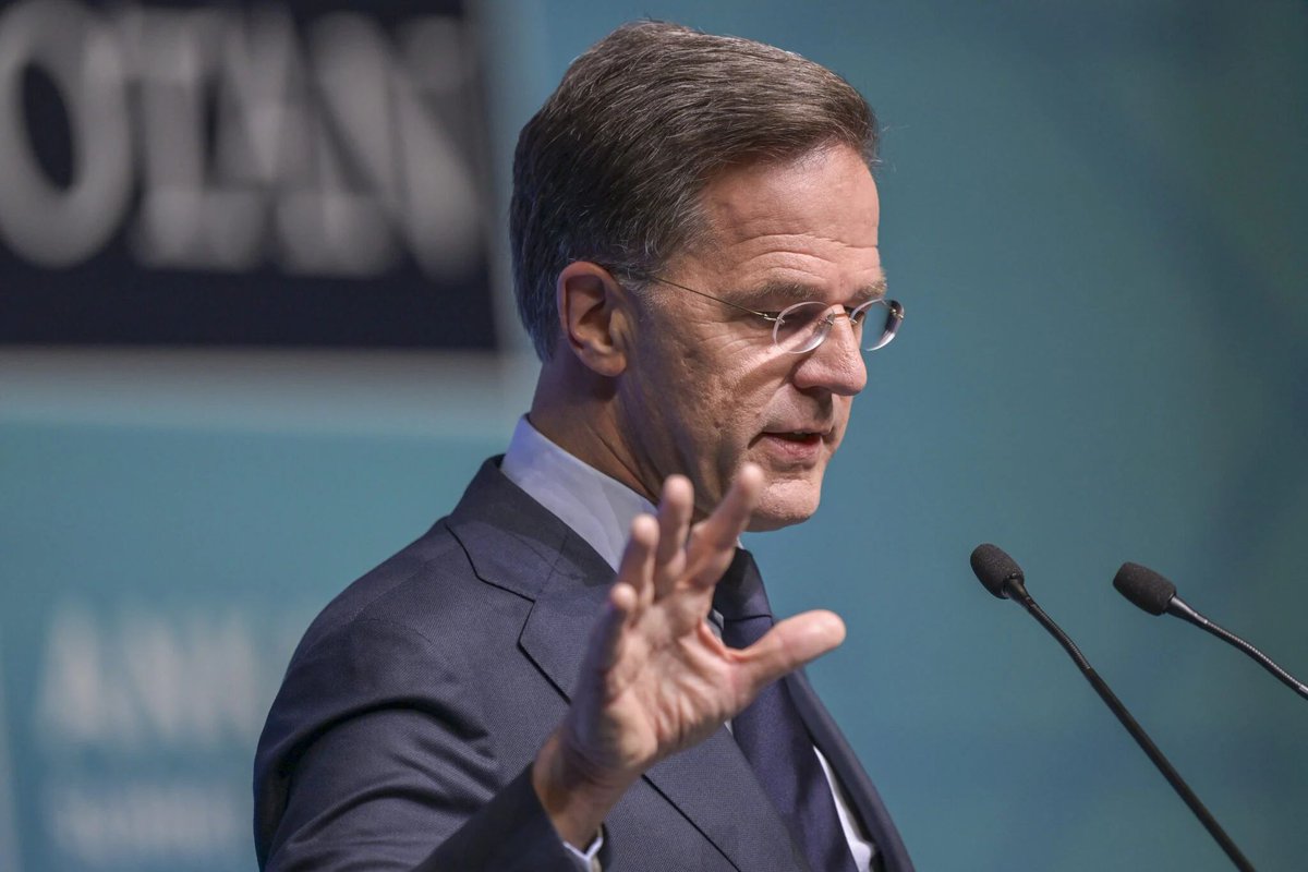NATO Genel Sekreteri Stoltenberg'den Türkiye'nin NATO Üyeliği Hakkındaki Sorulara Yanıt