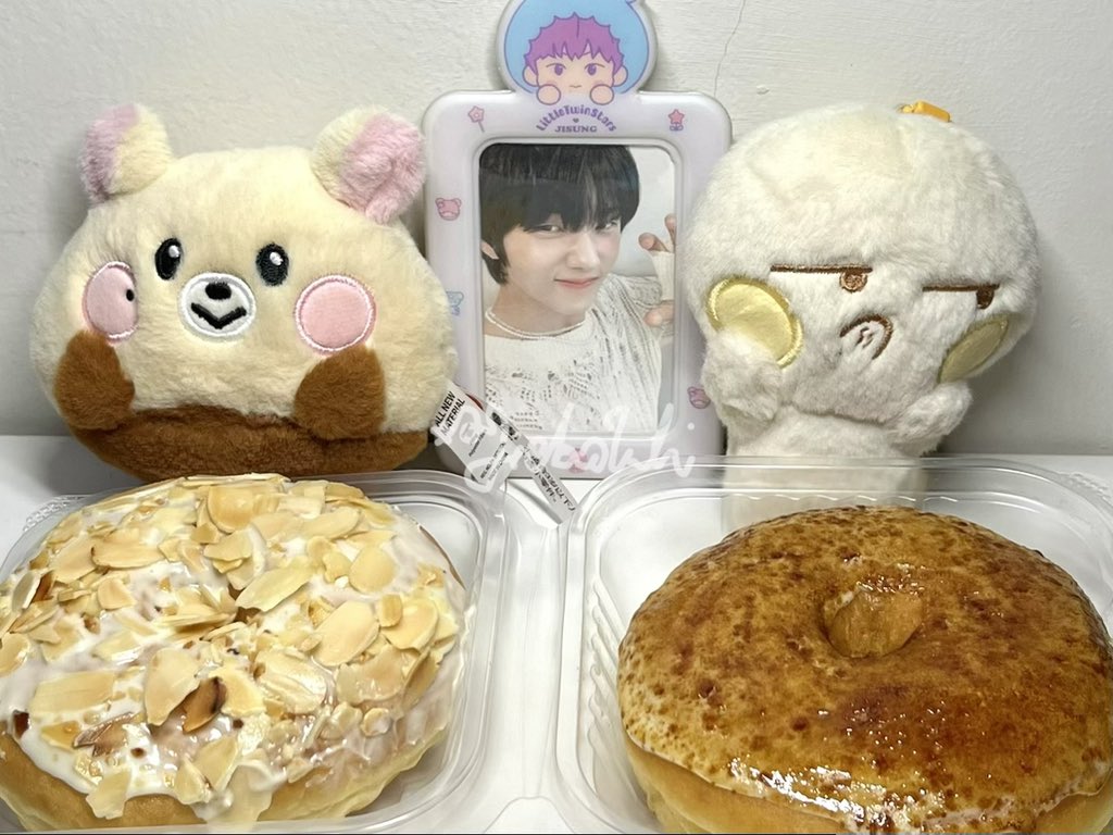 ◟( ・o˙ )◞ tweet media