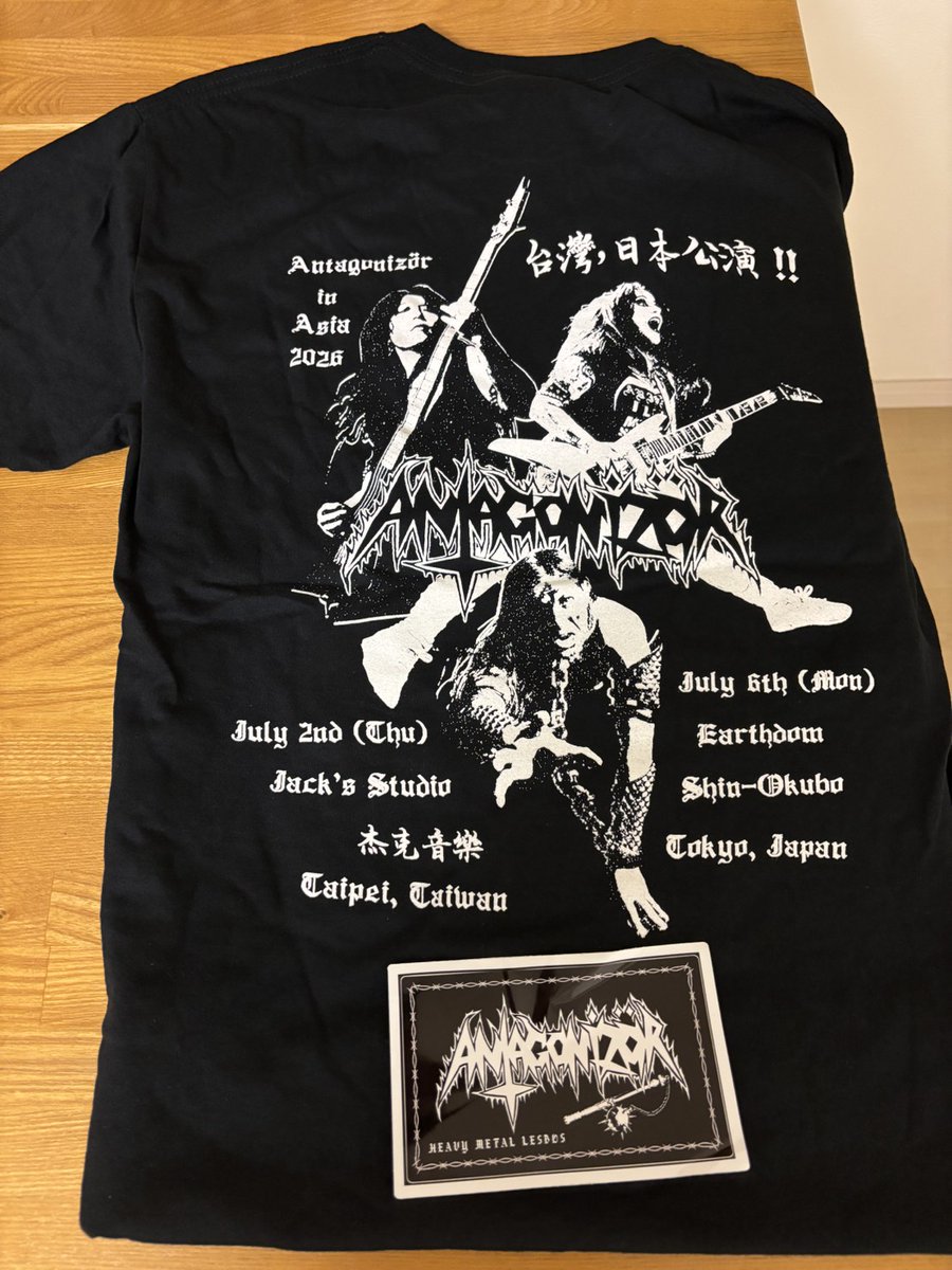 john___guitar's tweet photo. こんばんは～🌃
USチャンネーMetalPunk
間に合いました新大久保
チケ安価で感謝🤤

ANTAGONIZÖR 
Japan show 2026
-Evil Metal Lust-

ANTAGONIZÖR (from U.S) 
ABIGAIL 🇯🇵
MILITARY SHADOW🇯🇵
BAFOMET🇯🇵

TourTシャツMラス1ゲット
（STAGE写真はMILITARYさん💦）
ではおやすみなさい～😴 https://t.co/vUPKFYnfWG