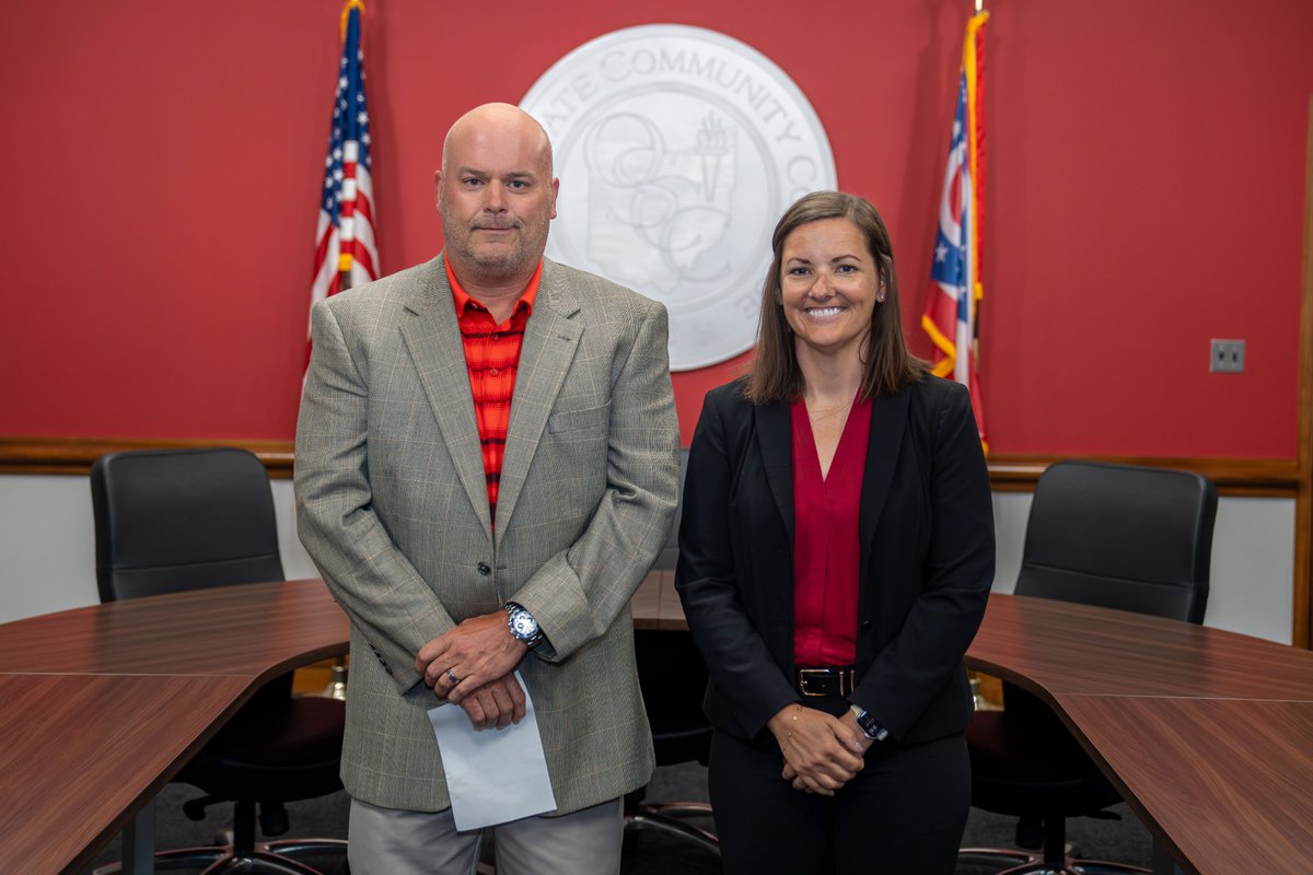 OwensCC's tweet photo. Owens Community College has sworn in Jennifer Emptage as its new Chief of Police and Director of Public Safety and Security. Welcome, Chief Emptage! 
https://t.co/qwcci8wYHj https://t.co/06G0WFyBAL