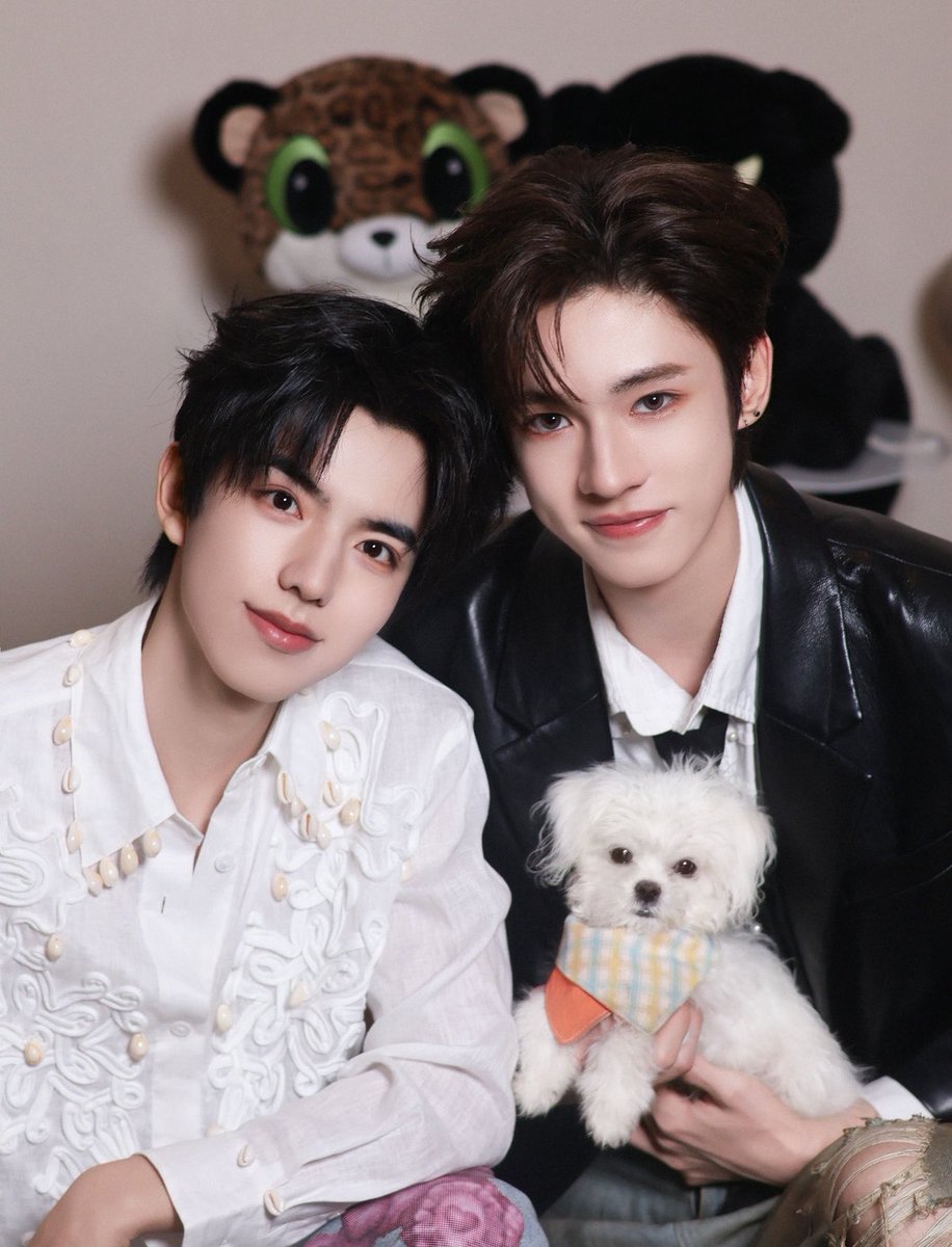 boyslovehub's tweet photo. Ollie &amp; Shuyuan (#DeepIn) have announced the name of their fandom: LUCKY. https://t.co/Va7liA3ViB