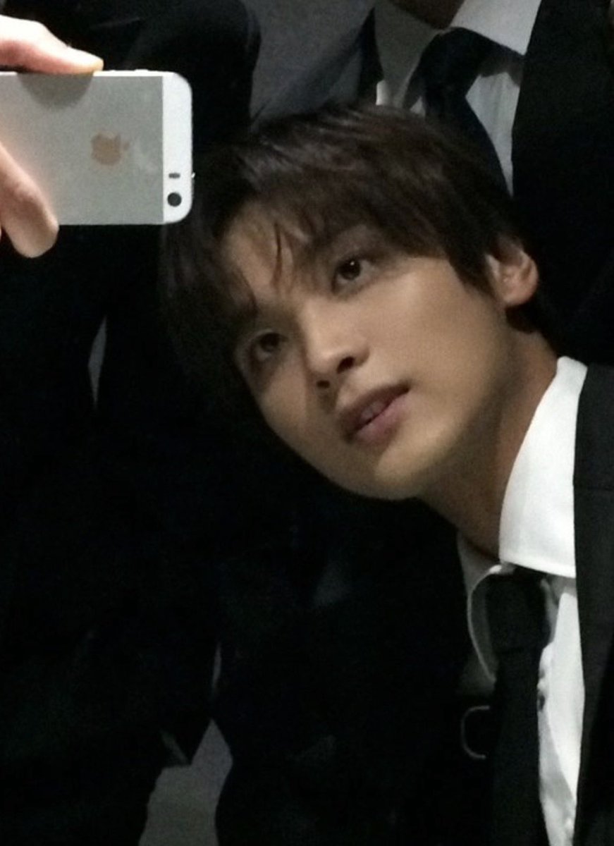 nxthcoo's tweet photo. 이게 바로 10년차에도 여자들 얼굴 빨개지게하는 비주얼이다 ｡・//ε//・｡ https://t.co/NxeibQ7drP
