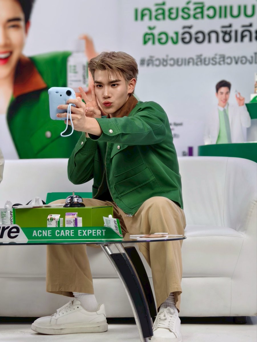 Oxecureofficial's tweet photo. 🤍💚วันนี้ โฟ้ดโฟ้ดน่ารักมากกก!! เป็นยังไงกันบ้างคะมัมหมี 🤗

ขอบคุณมัมหมีทุกคนมากๆนะคะที่มาให้กำลังใจน้องโฟร์ทพ่อค้าสุดหล่อคนเก่งของพวกเรา และช่วยสนับสนุนพี่อ๊อกซีเคียว💚4️⃣

📍 TikTok @oxecure_thailand

FOURTH ACNE CARE EXPERT

#OxecureLiveXFourth 
#Oxecure #OxecureThailand #OxecureAcneCareExpert #OxecureXFourth