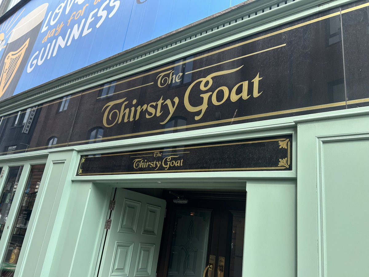 nikki_macandrew's tweet photo. When in Belfast 🇮🇪#guinness #thethirstygoat https://t.co/isIIvQ3GkQ