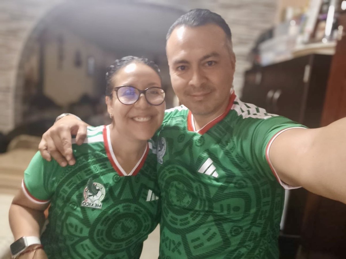 PatyValadez's tweet photo. @miseleccionmx #SomosMexico https://t.co/RqHFO4hu8k
