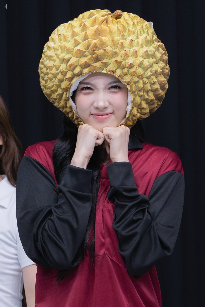 imsullinlove's tweet photo. 260628 HQ  

#트리플에스 #설린 #ซอลลิน #Sullin https://t.co/934GdTUhRo