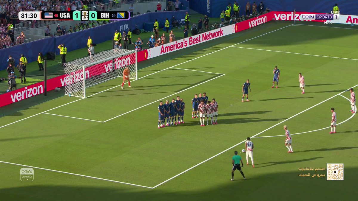 جليل العبودي: "المنتخب الأمريكي يضم لاعبين يمكنهم المنافسة ضد أي فريق." #كأس_العالم_مع_أوليه 